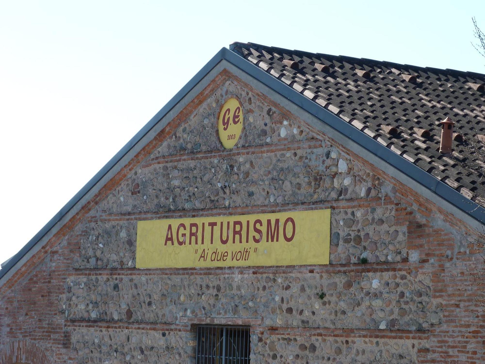 Agriturismo Ai Due Volti Dossobuono Extérieur photo