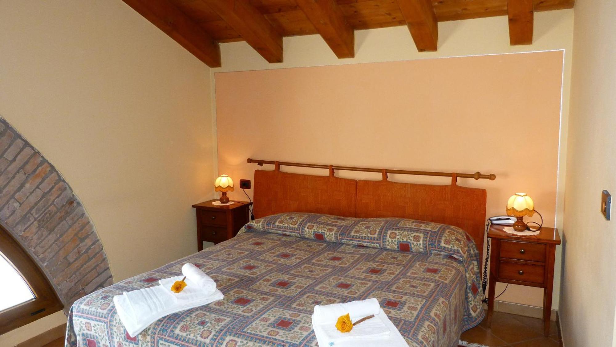 Agriturismo Ai Due Volti Dossobuono Chambre photo