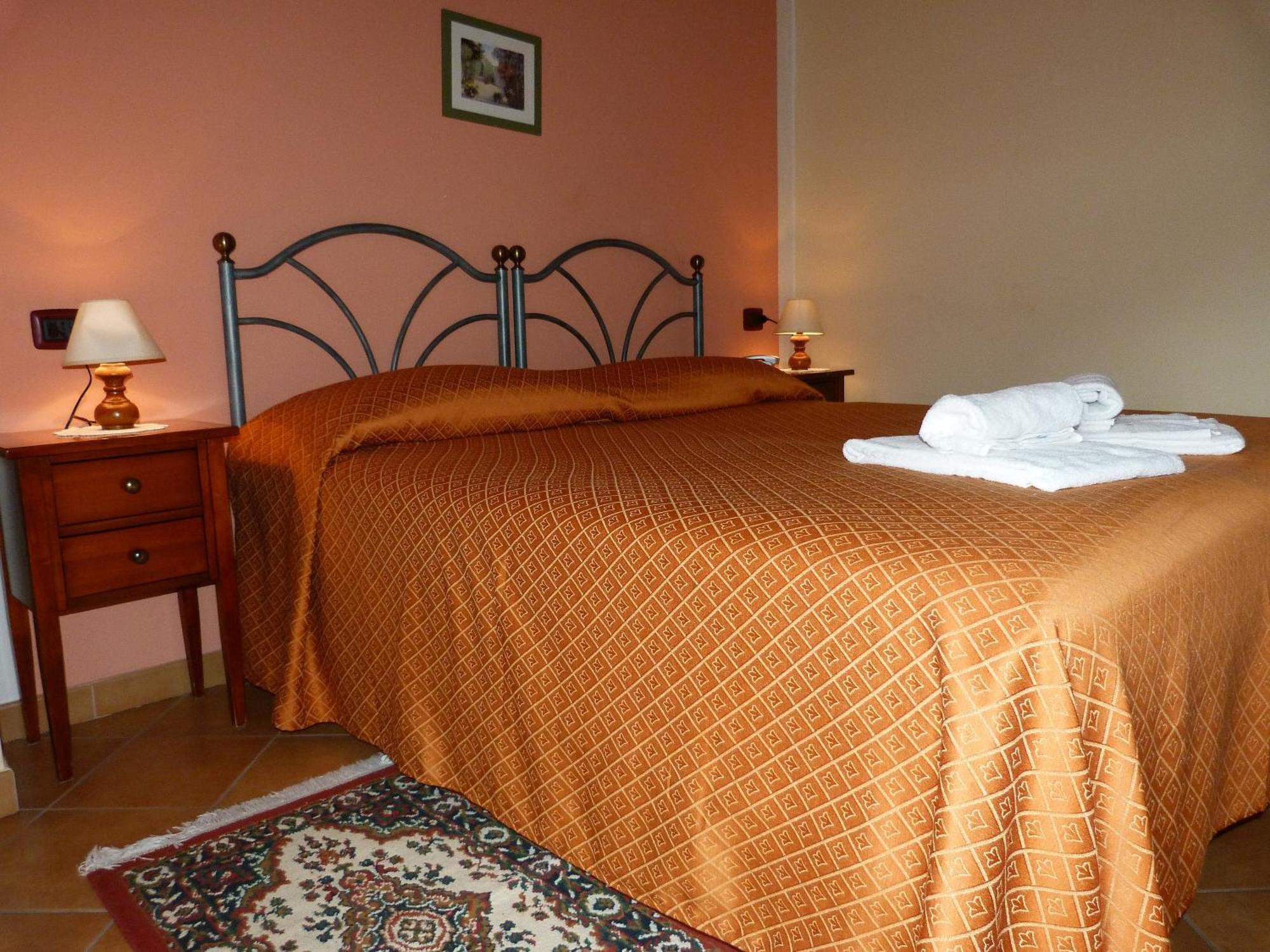 Agriturismo Ai Due Volti Dossobuono Chambre photo