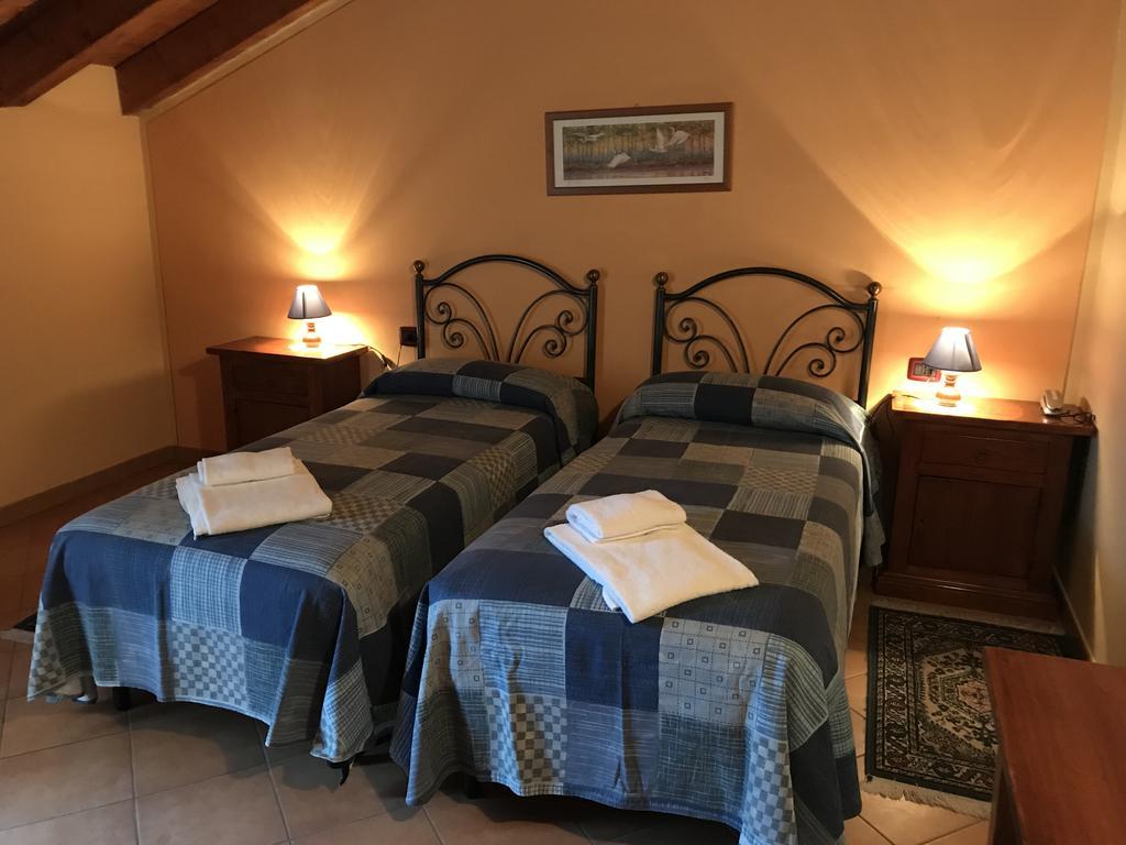 Agriturismo Ai Due Volti Dossobuono Extérieur photo